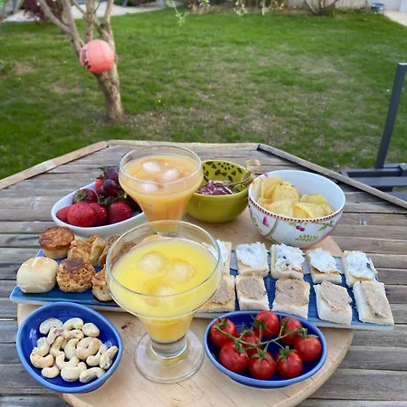Li Li Et Rose Bed & Breakfast *
