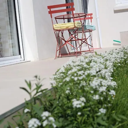 Bed & Breakfast Climatisee Jacuzzi Privatif Li Li Et Rose 3*