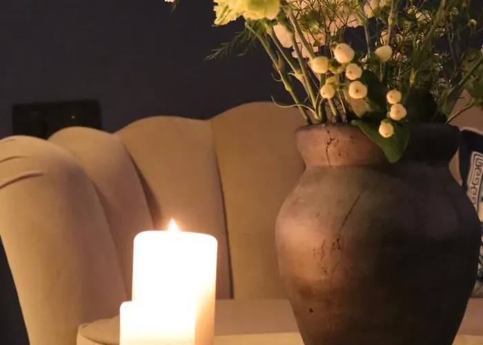 Jacuzzi Privatif Li Li Et Rose 4*