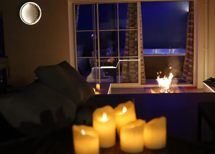 Jacuzzi Privatif Li Li Et Rose Bed & Breakfast Nantes